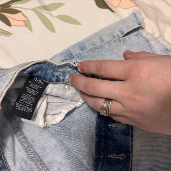Casual Light Blue Distressed Denim Shorts - Picture 2 of 3